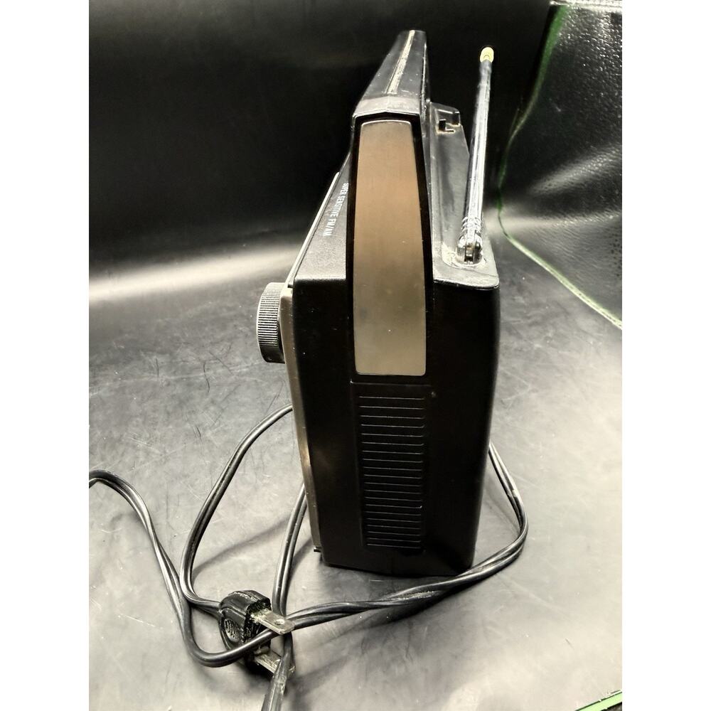 SONY Model ICF-7270W AM/FM Portable Radio Vintage TESTED - Picture 4 of 7